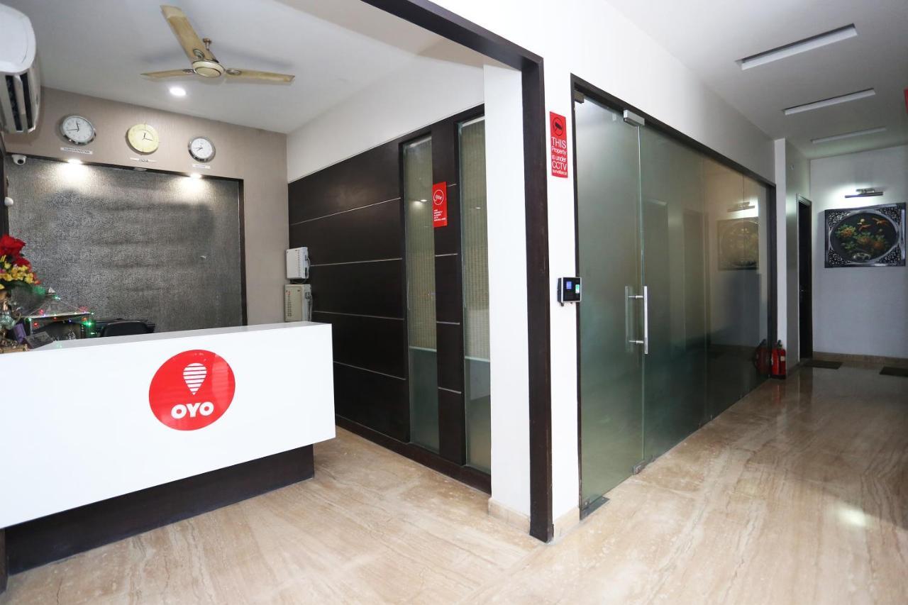 גאזיאבאד Capital O 1391 Hotel Pushpa Vilas מראה חיצוני תמונה